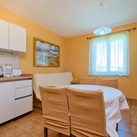 Apartment Ivan *